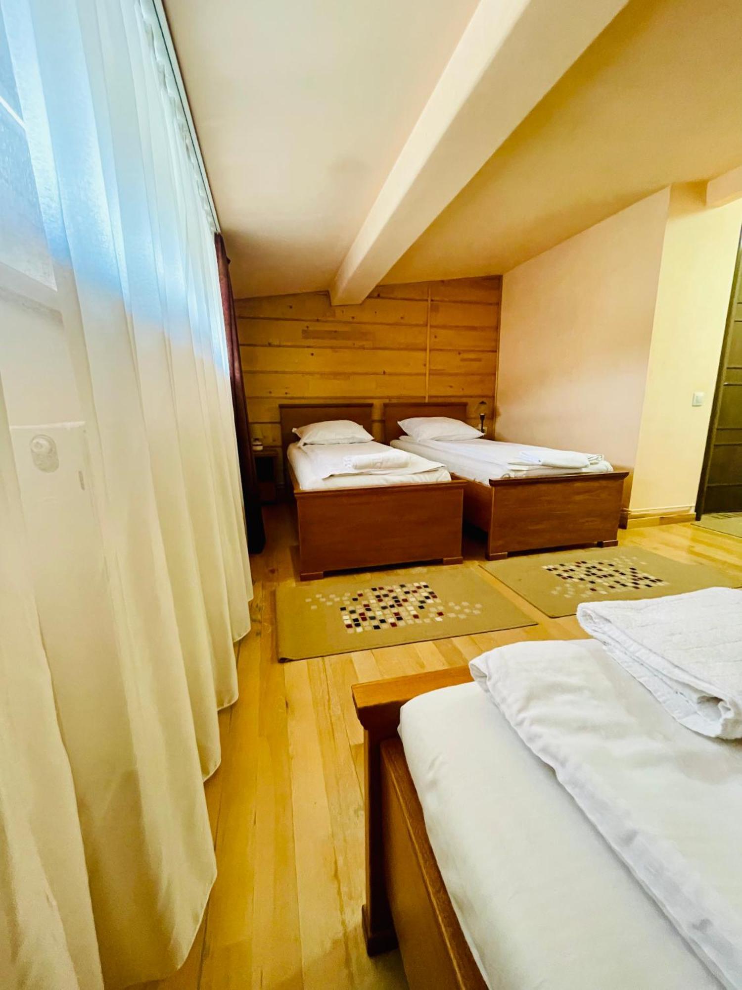 Rakoczi Center Bed and Breakfast Odorheiu Secuiesc Eksteriør billede