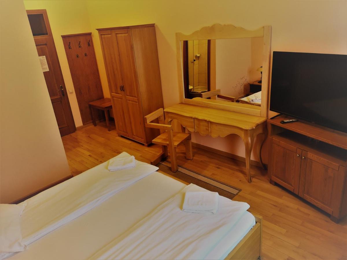 Rakoczi Center Bed and Breakfast Odorheiu Secuiesc Eksteriør billede