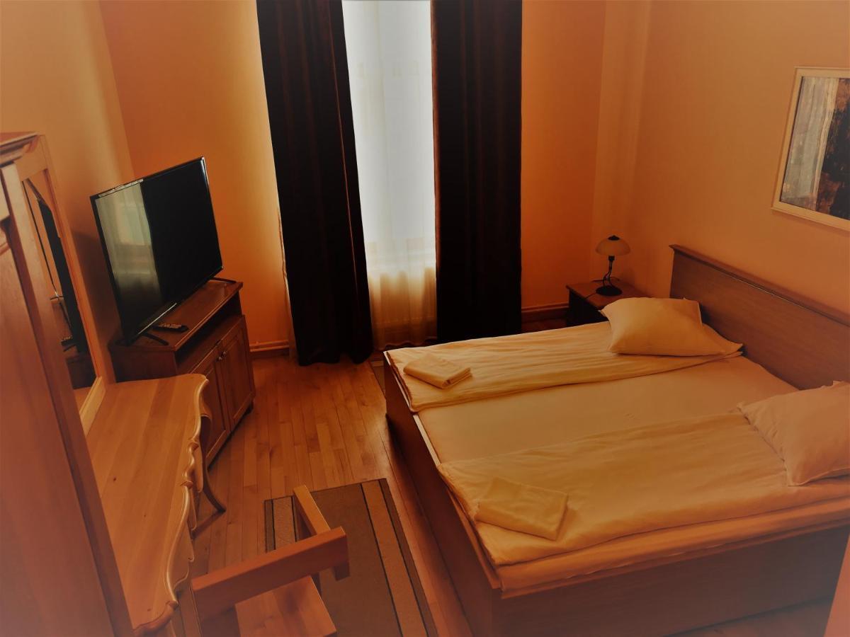 Rakoczi Center Bed and Breakfast Odorheiu Secuiesc Eksteriør billede